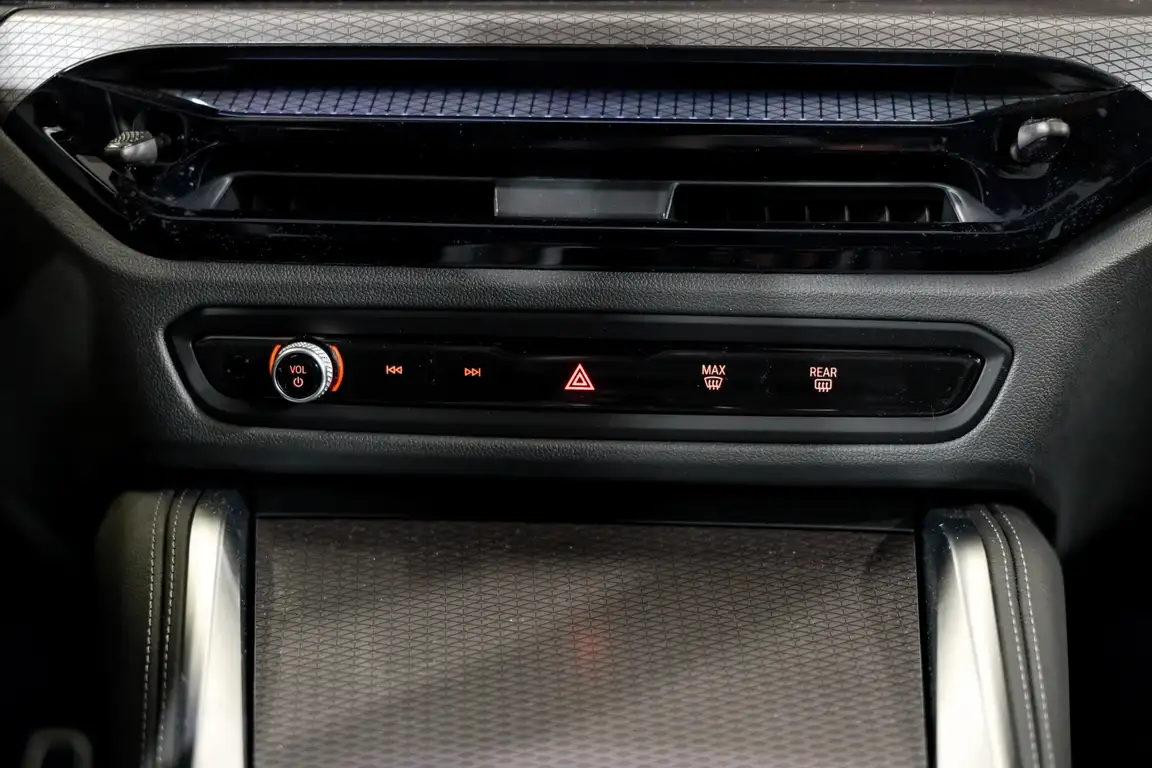 BMW 4 SERIES COUPE