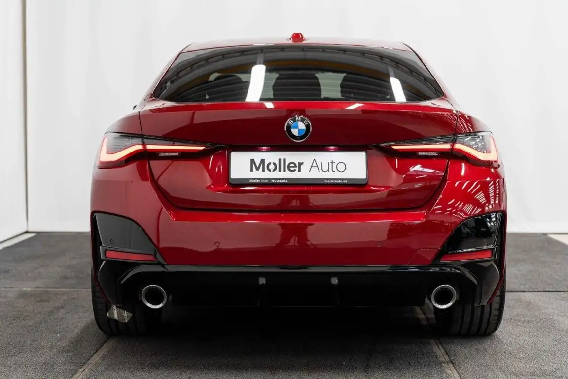 BMW 4 SERIES