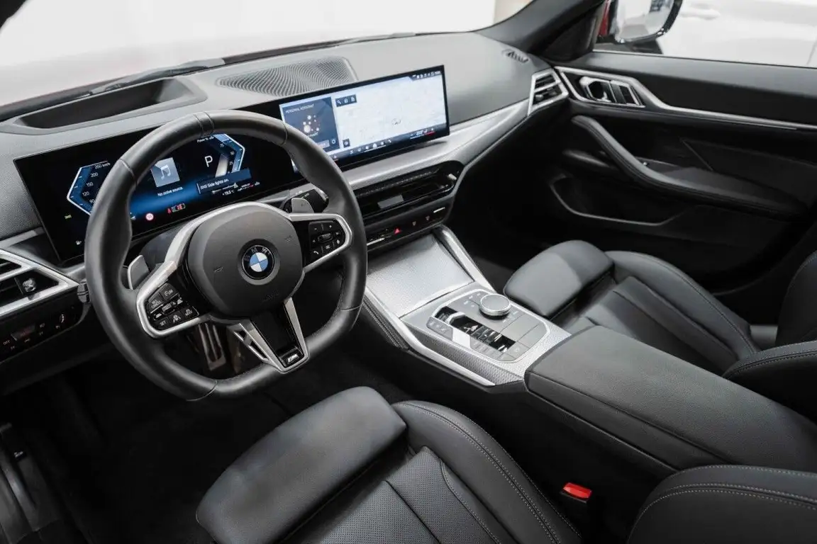 BMW 4 SERIES
