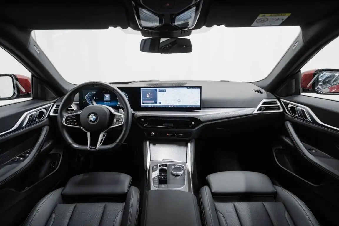 BMW 4 SERIES