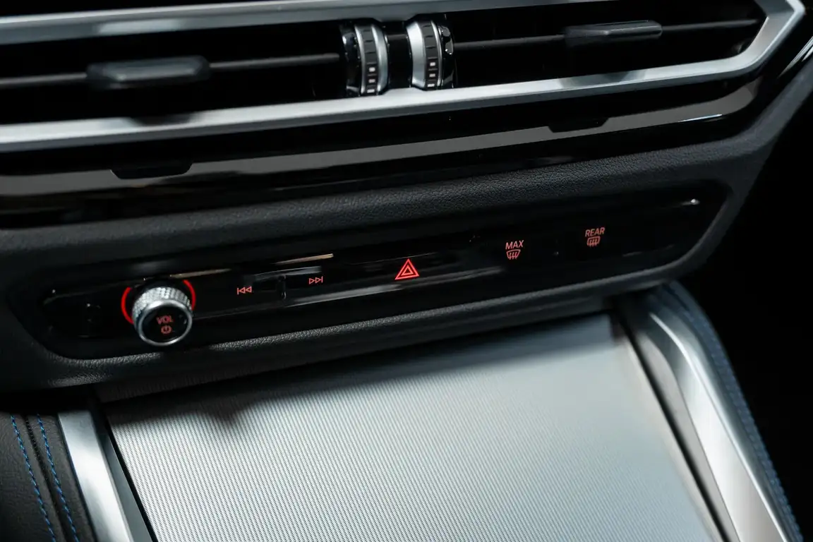 BMW 4 SERIES COUPE