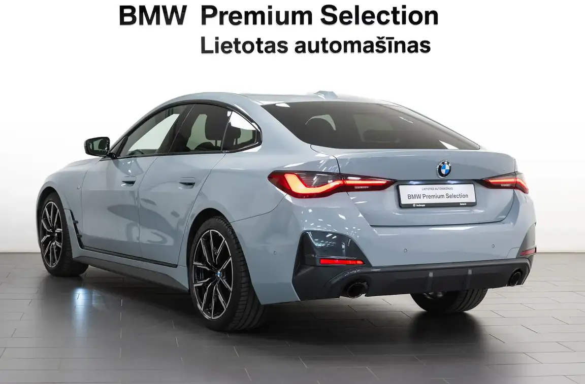 BMW 4 SERIES COUPE
