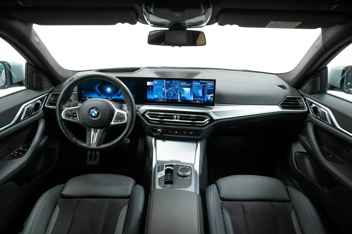 BMW 4 SERIES COUPE