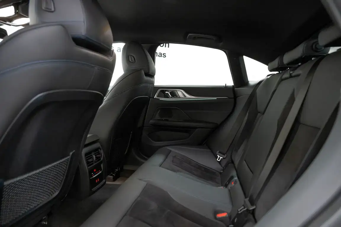 BMW 4 SERIES COUPE