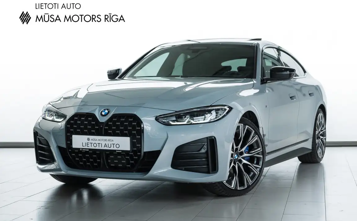 BMW 4 SERIES