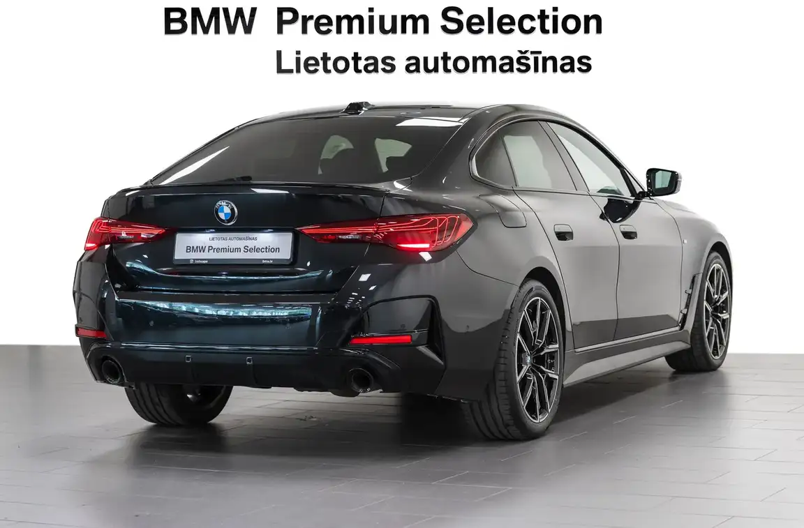 BMW 4 SERIES