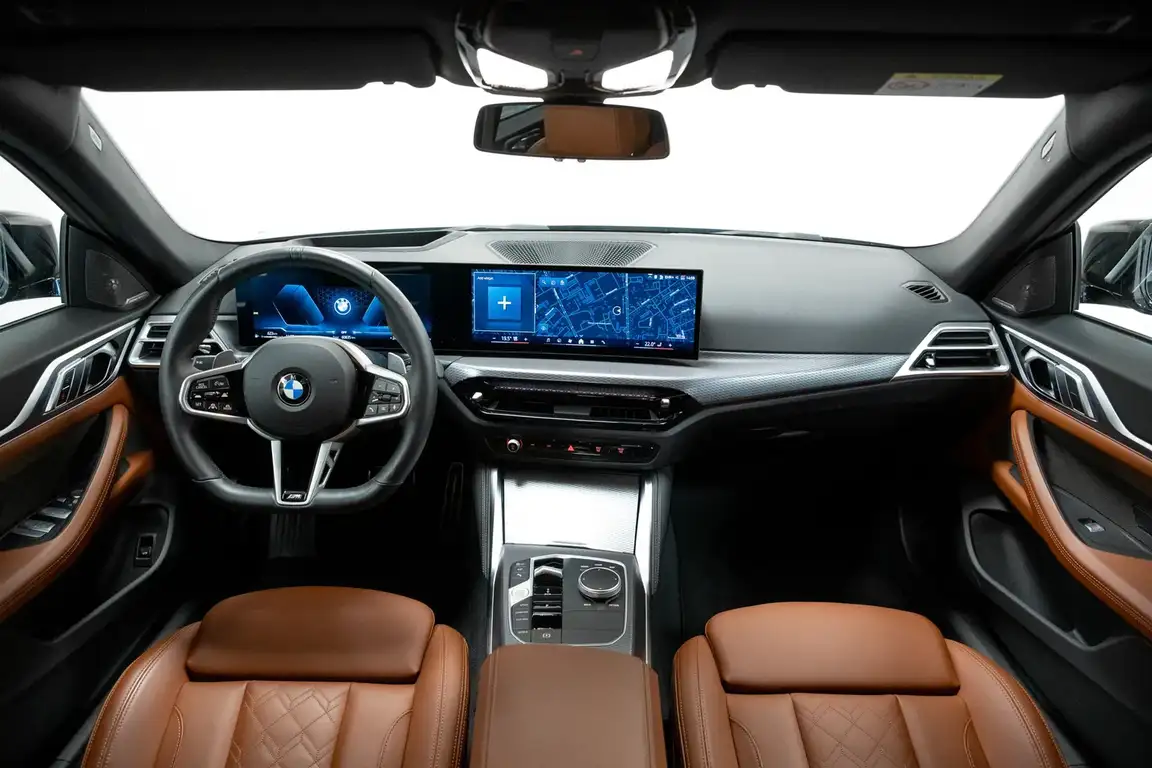 BMW 4 SERIES