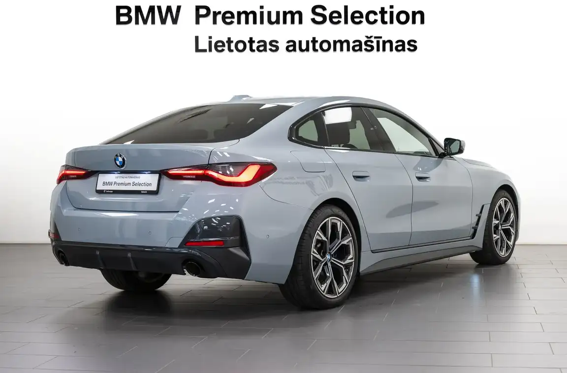 BMW 4 SERIES COUPE
