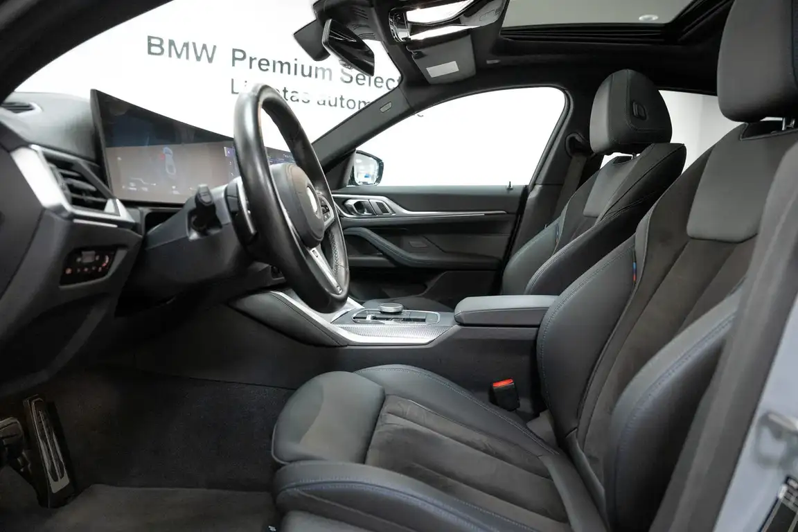 BMW 4 SERIES COUPE