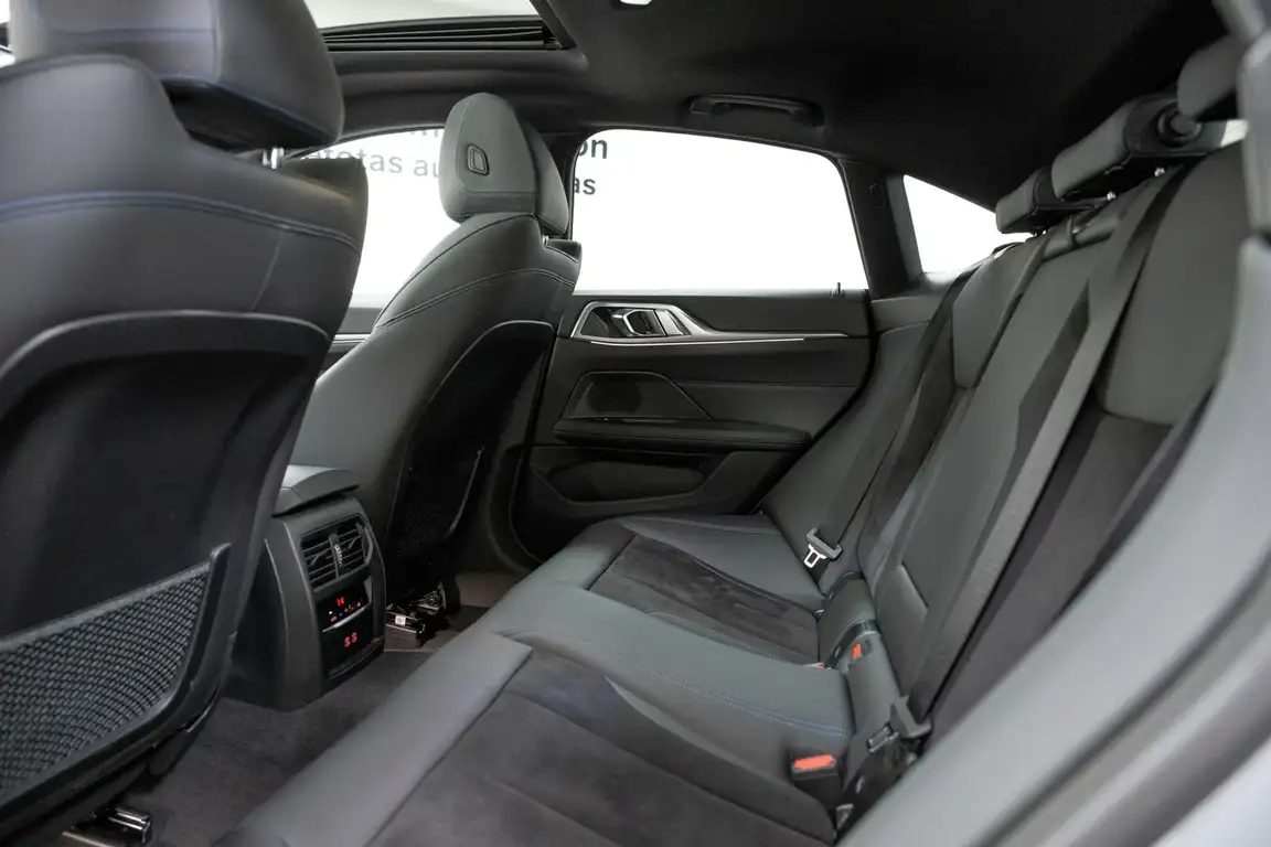 BMW 4 SERIES COUPE