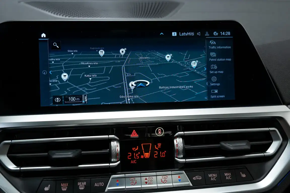 BMW 4 SERIES