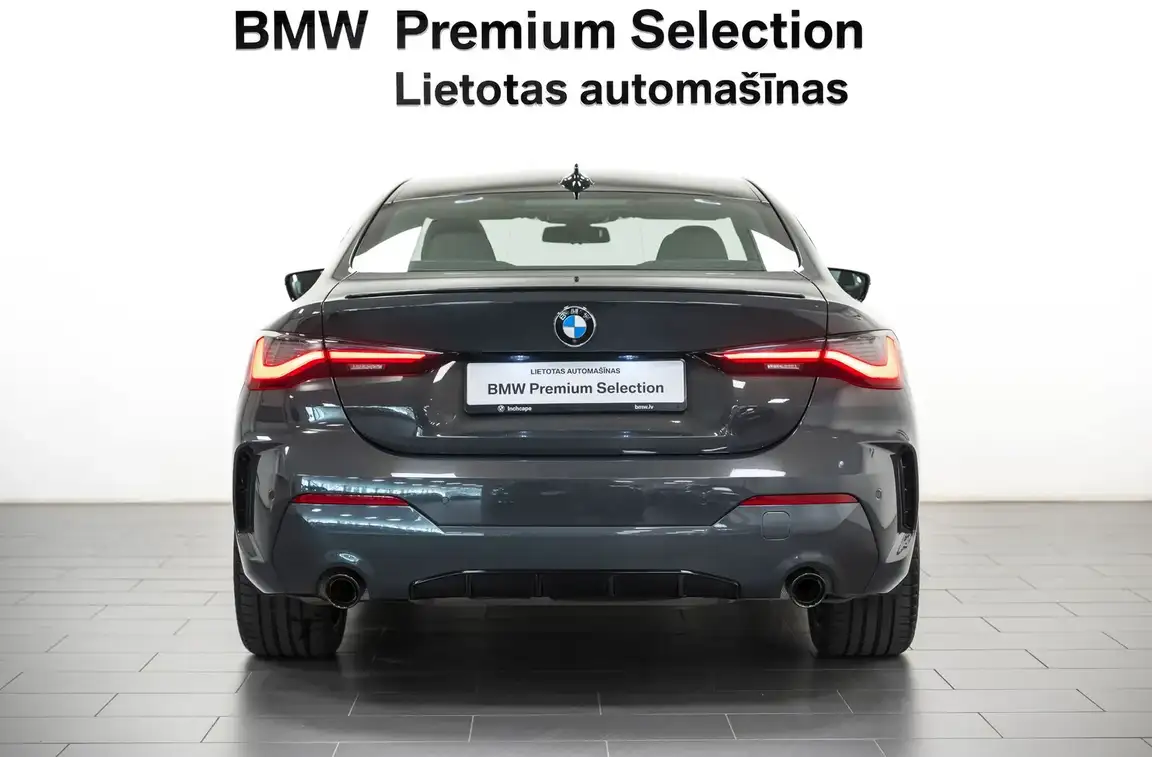 BMW 4 SERIES