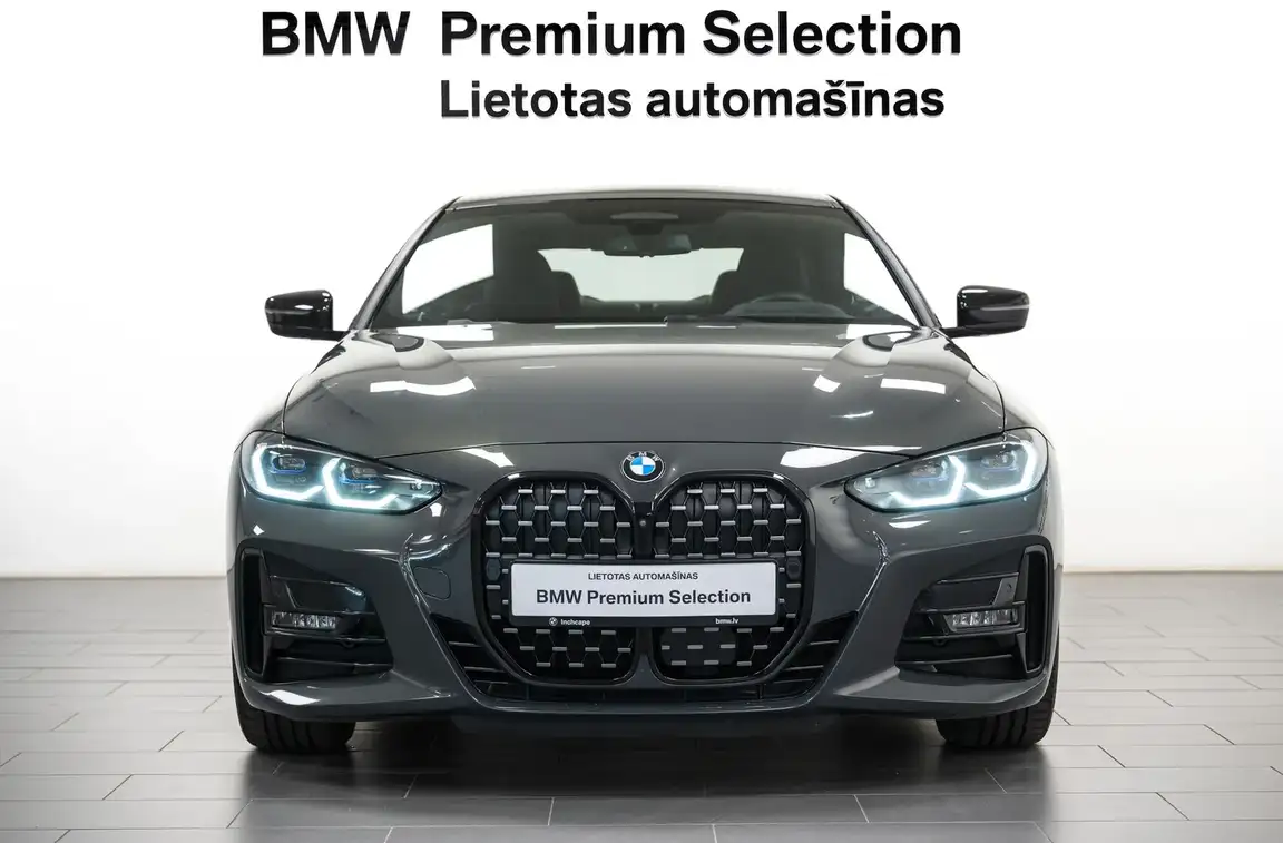 BMW 4 SERIES