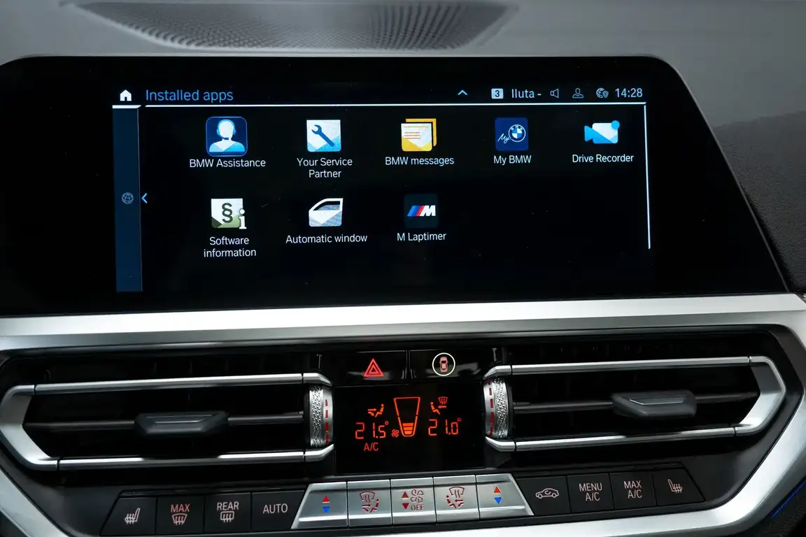 BMW 4 SERIES
