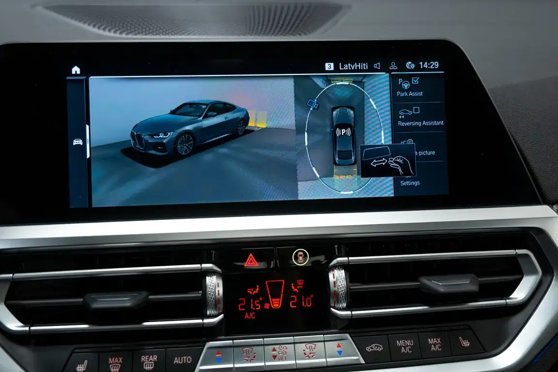 BMW 4 SERIES