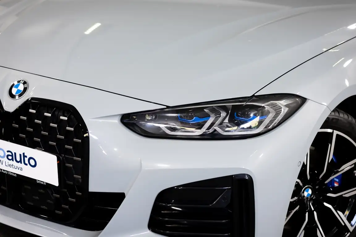 BMW 4 SERIES COUPE