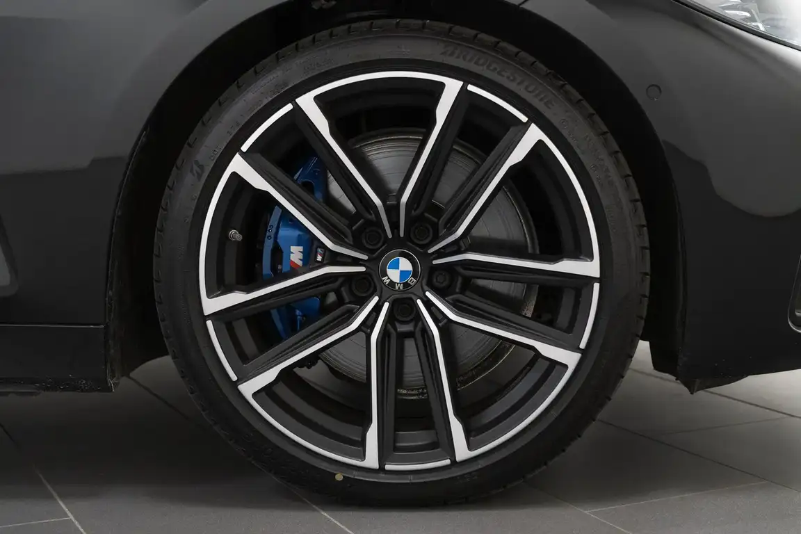 BMW 4 SERIES COUPE
