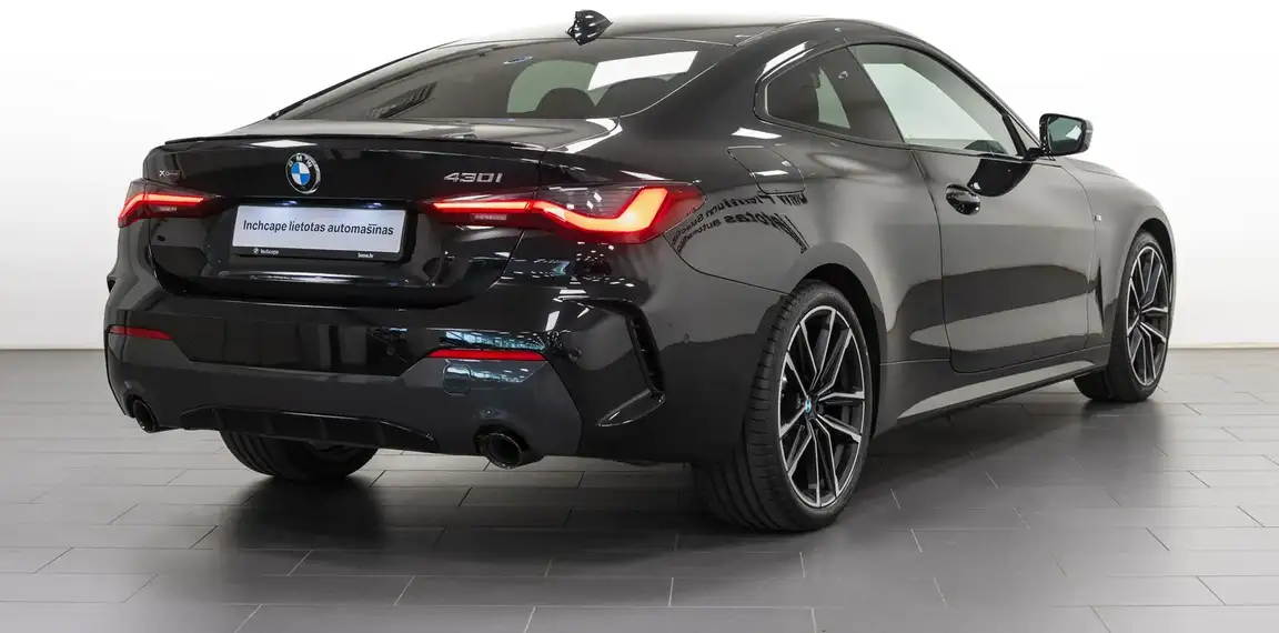 BMW 4 SERIES COUPE