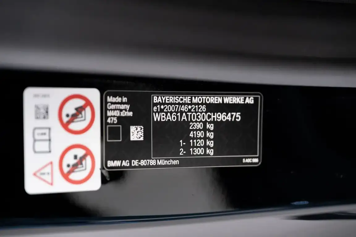 BMW 4 SERIES
