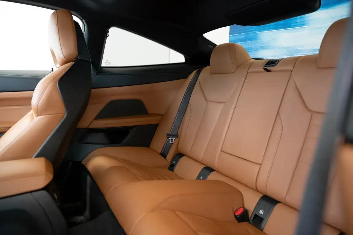 BMW 4 SERIES