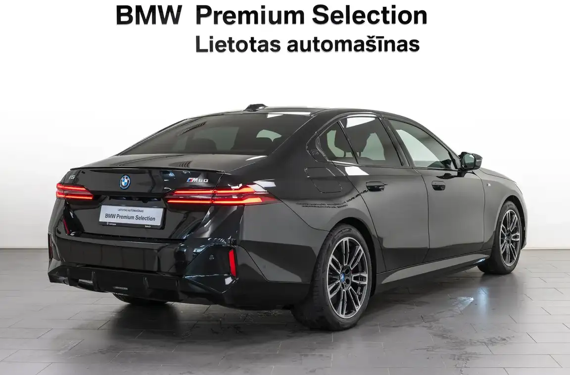 BMW I5