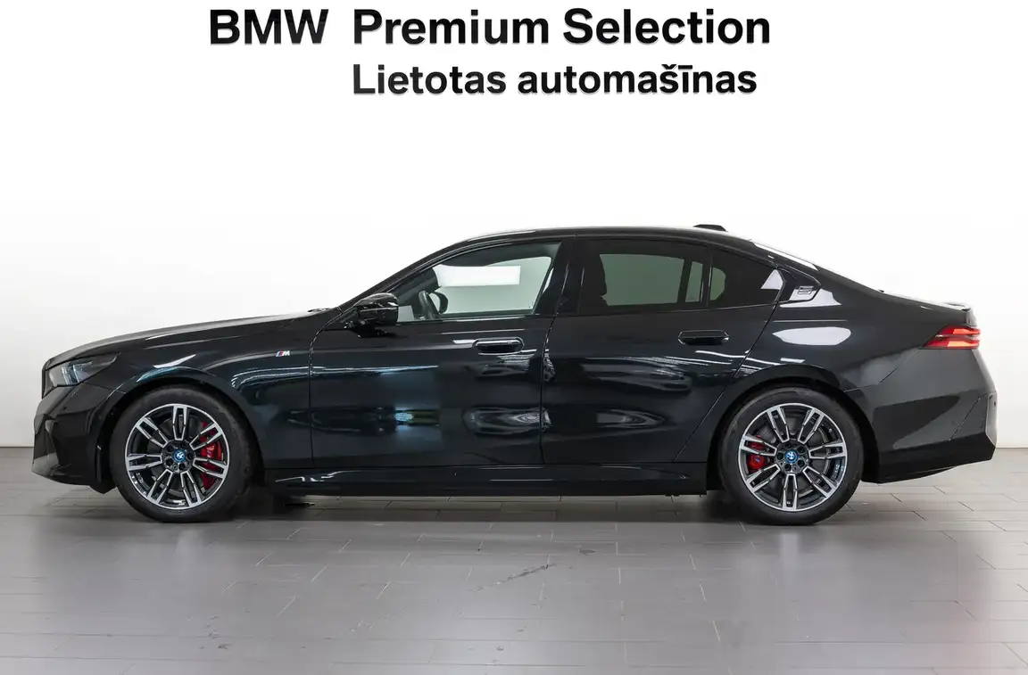 BMW I5