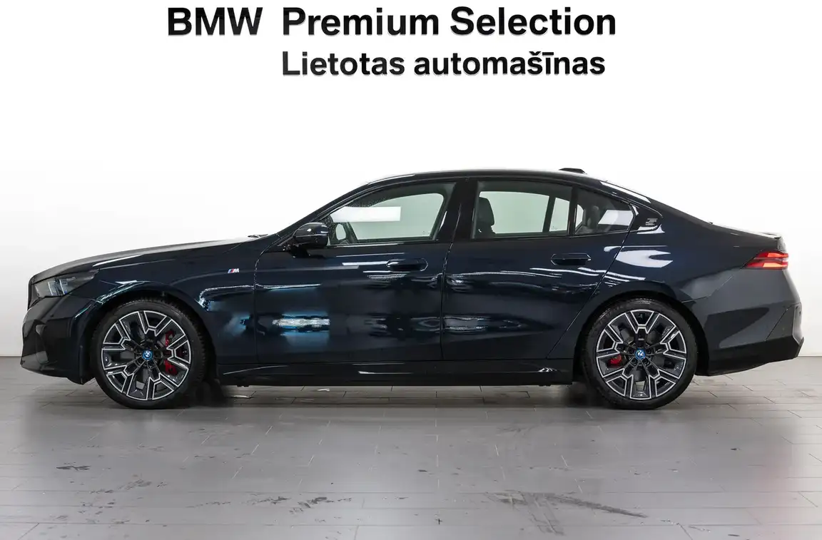 BMW I5