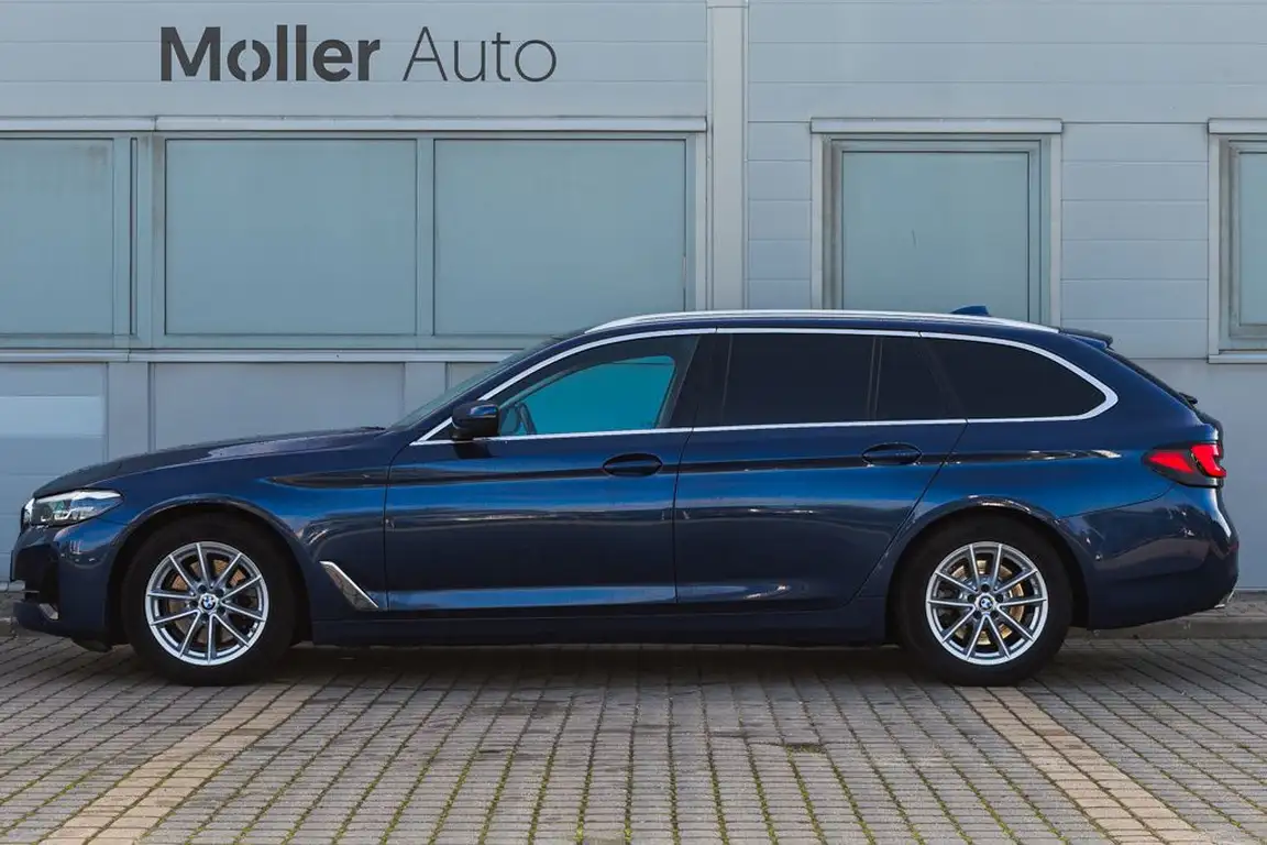 BMW 5 SERIES