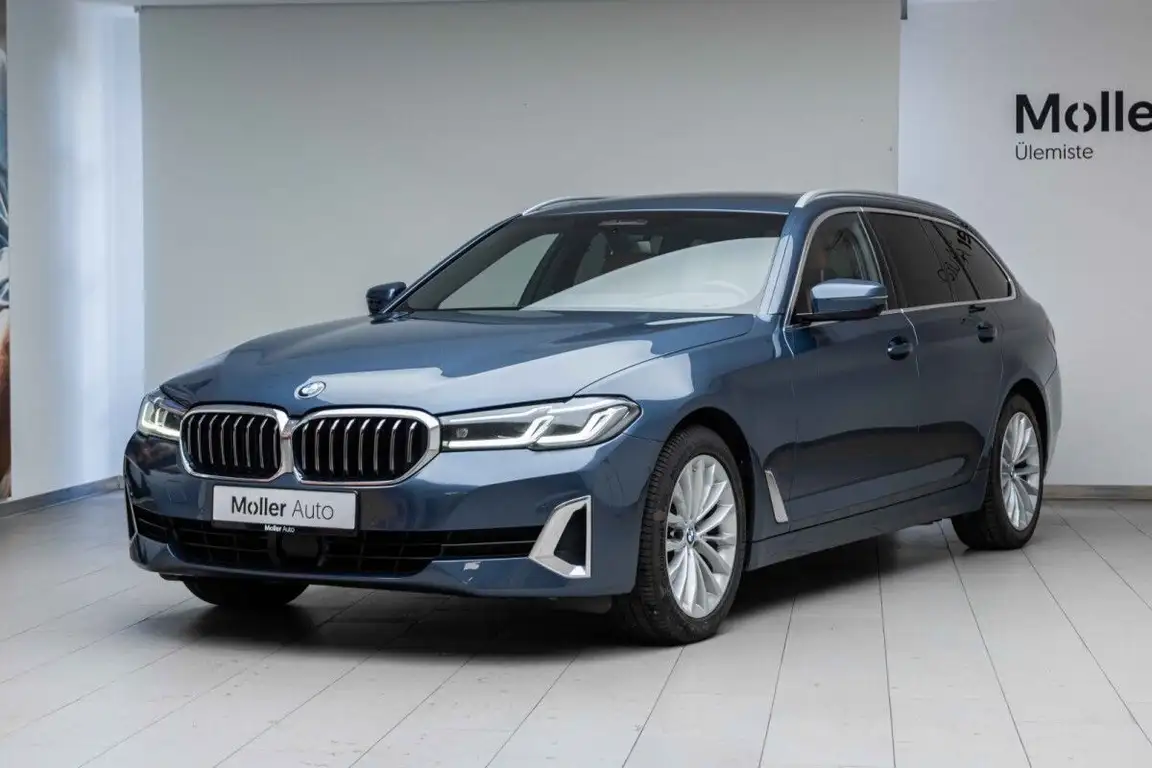 BMW 5 SERIES