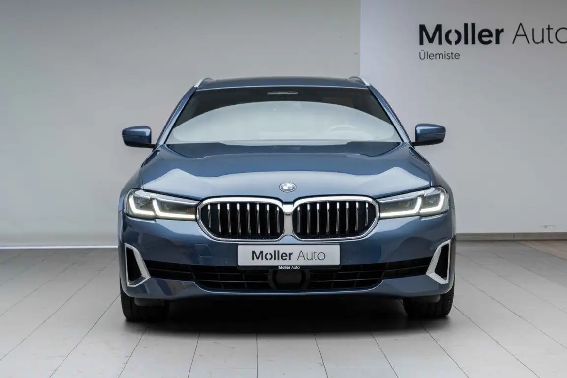 BMW 5 SERIES