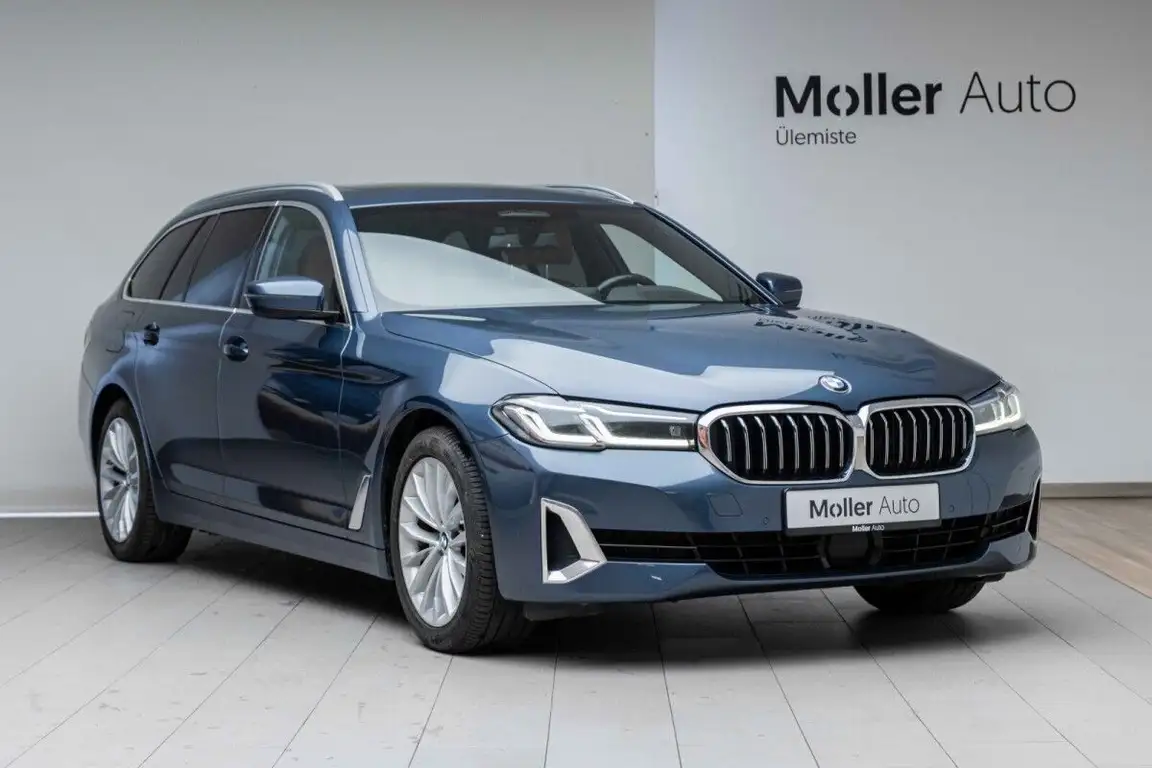 BMW 5 SERIES