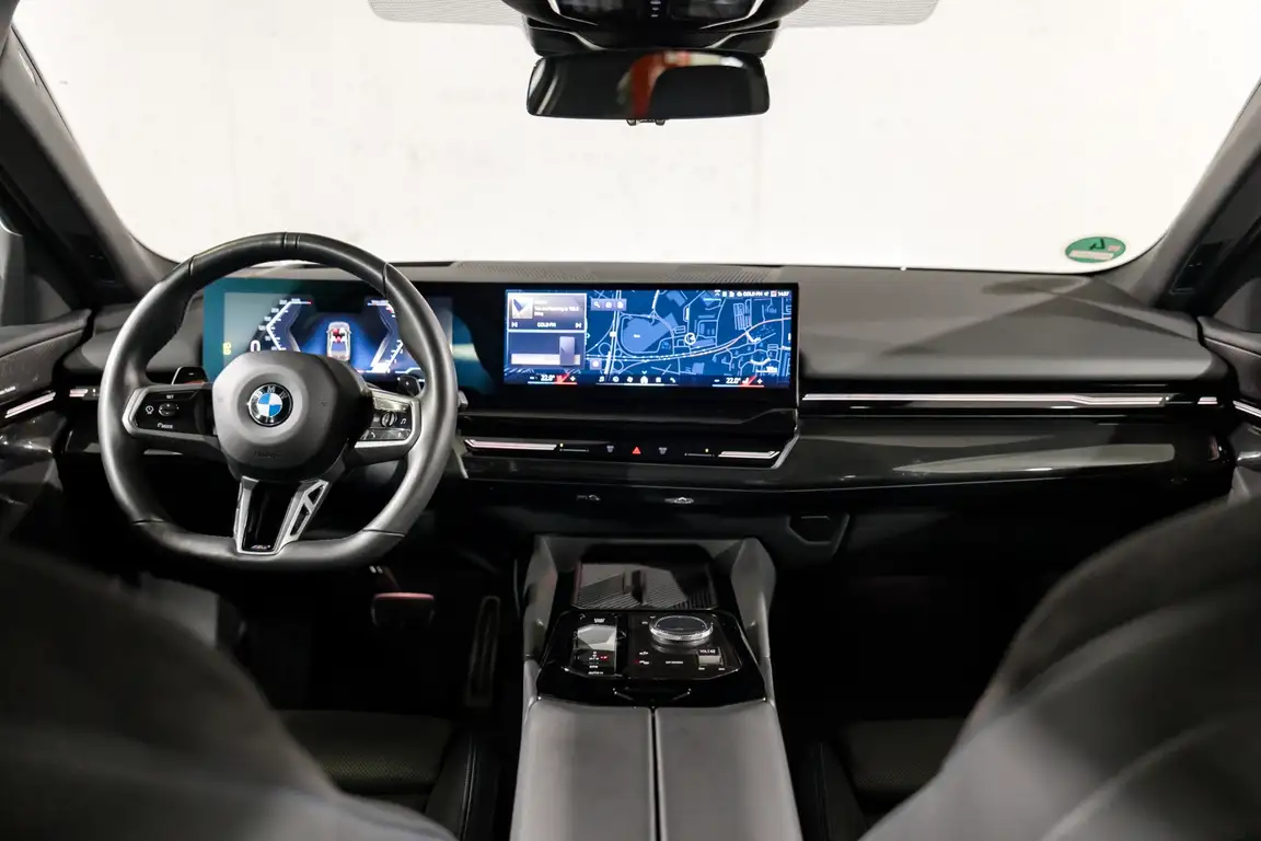 BMW 5 SERIES