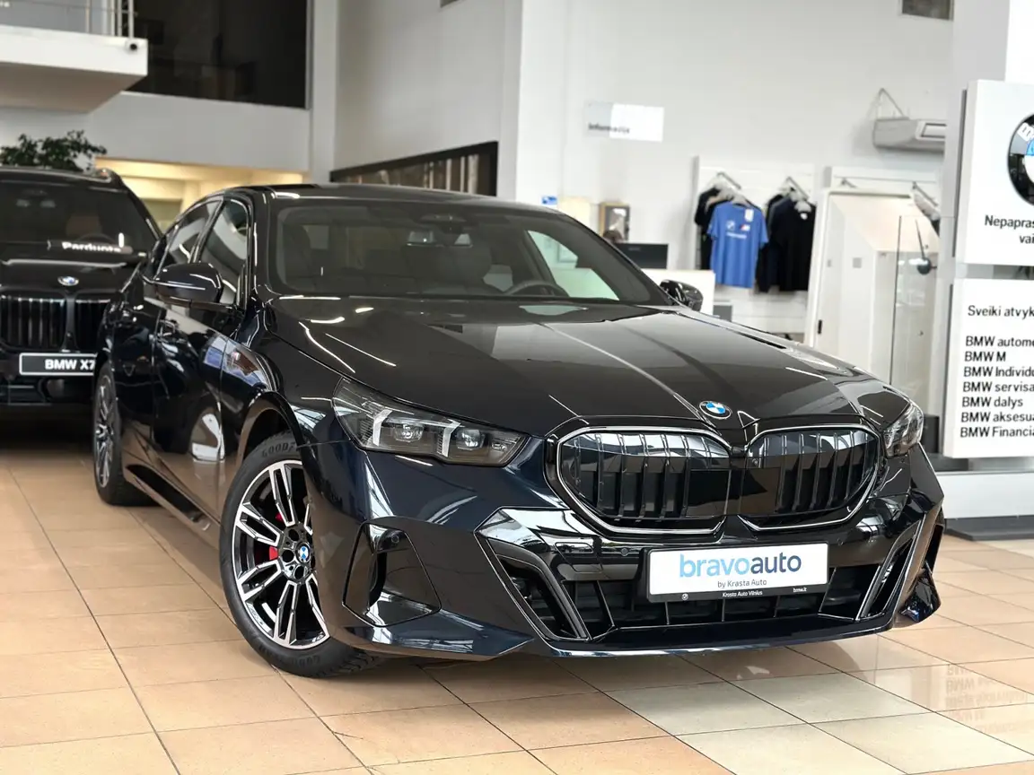BMW 5 SERIES