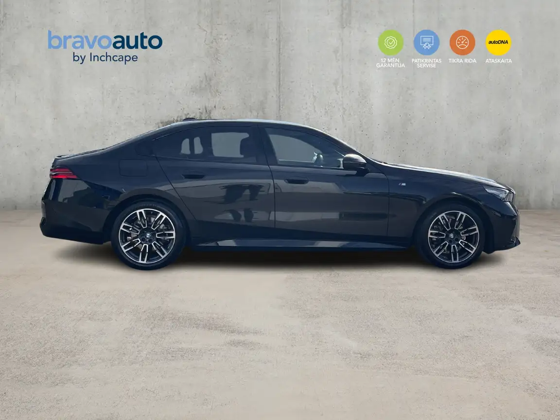 BMW 5 SERIES