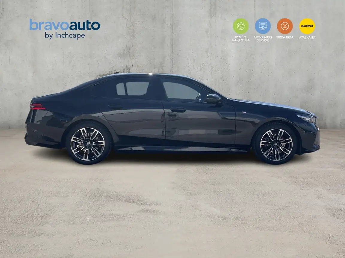 BMW 5 SERIES