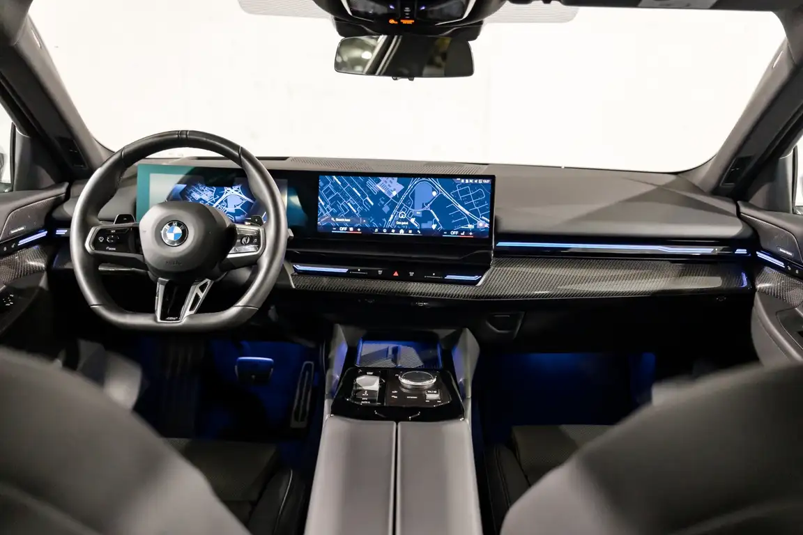 BMW 5 SERIES