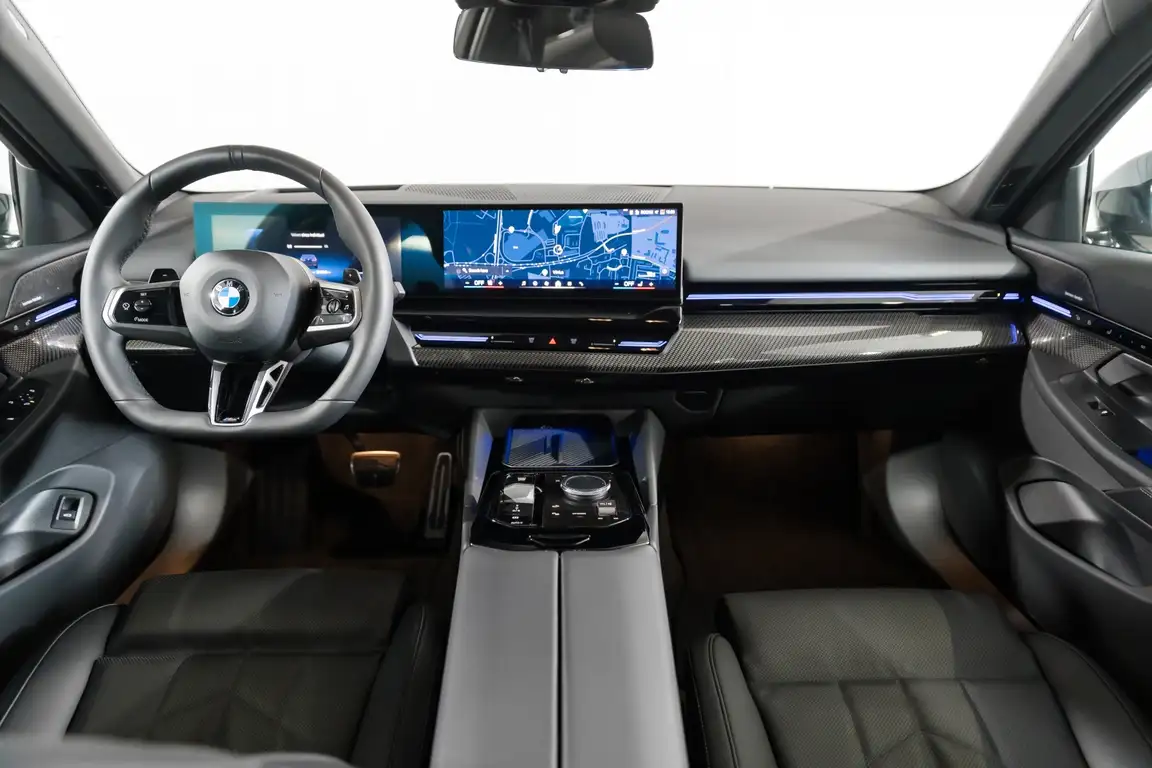 BMW 5 SERIES