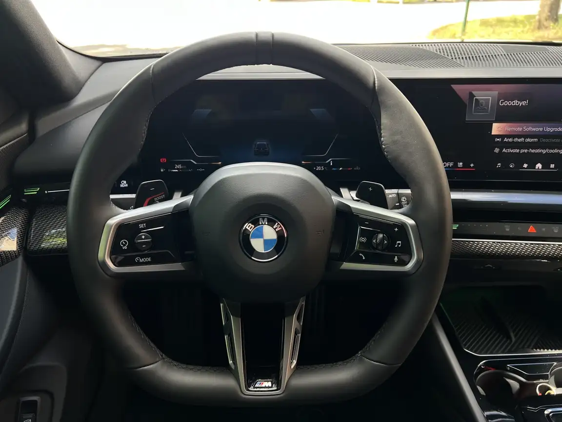 BMW 5 SERIES