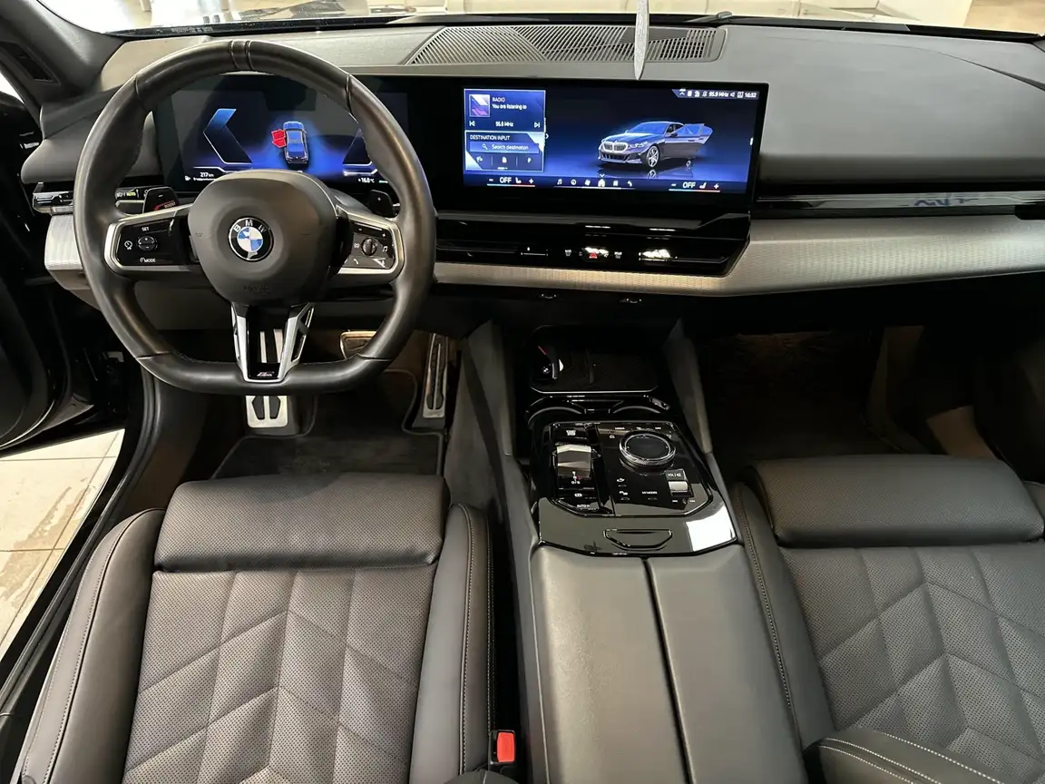 BMW 5 SERIES