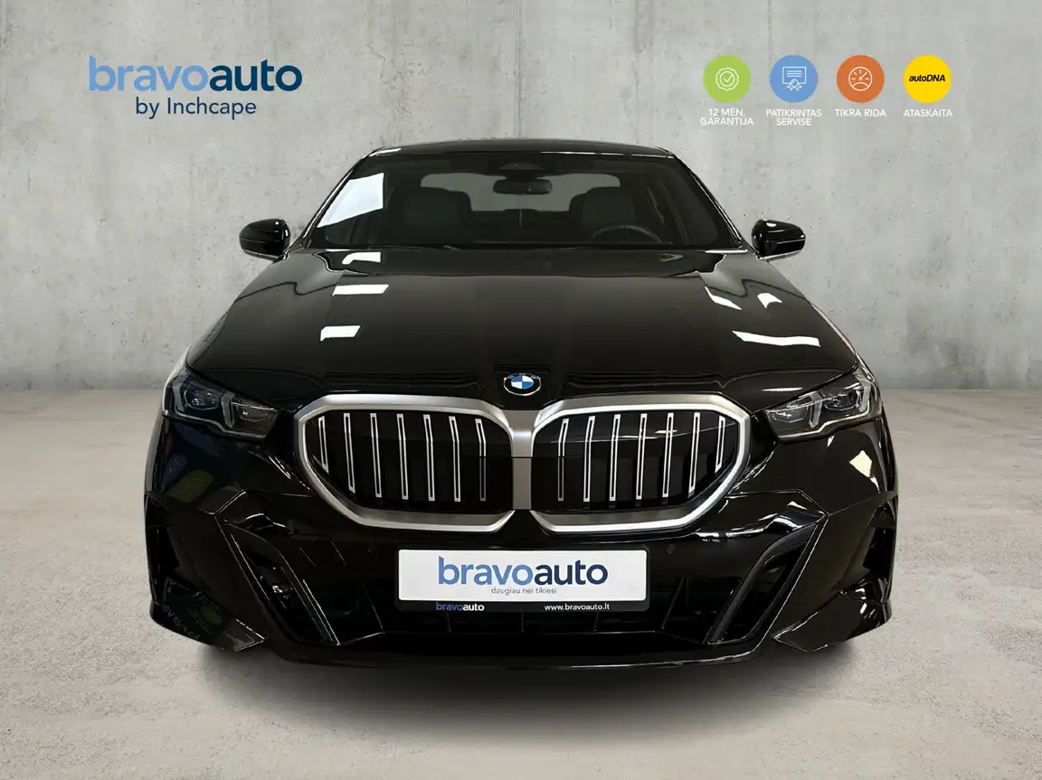 BMW 5 SERIES