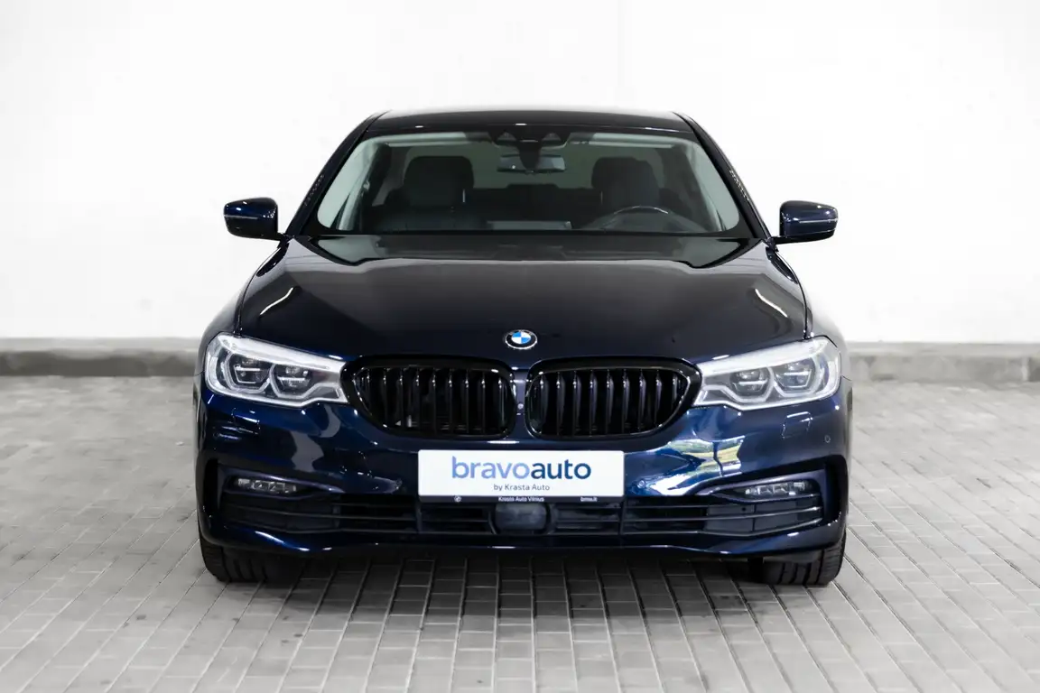 BMW 5 SERIES