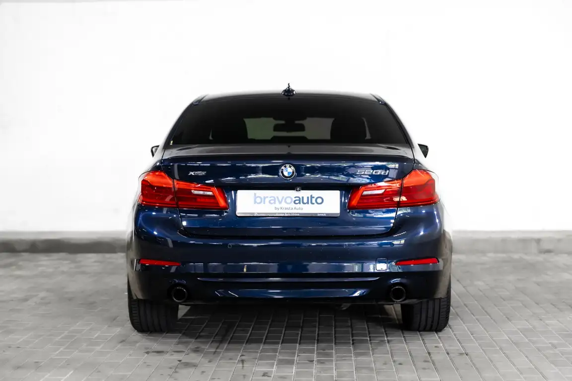 BMW 5 SERIES