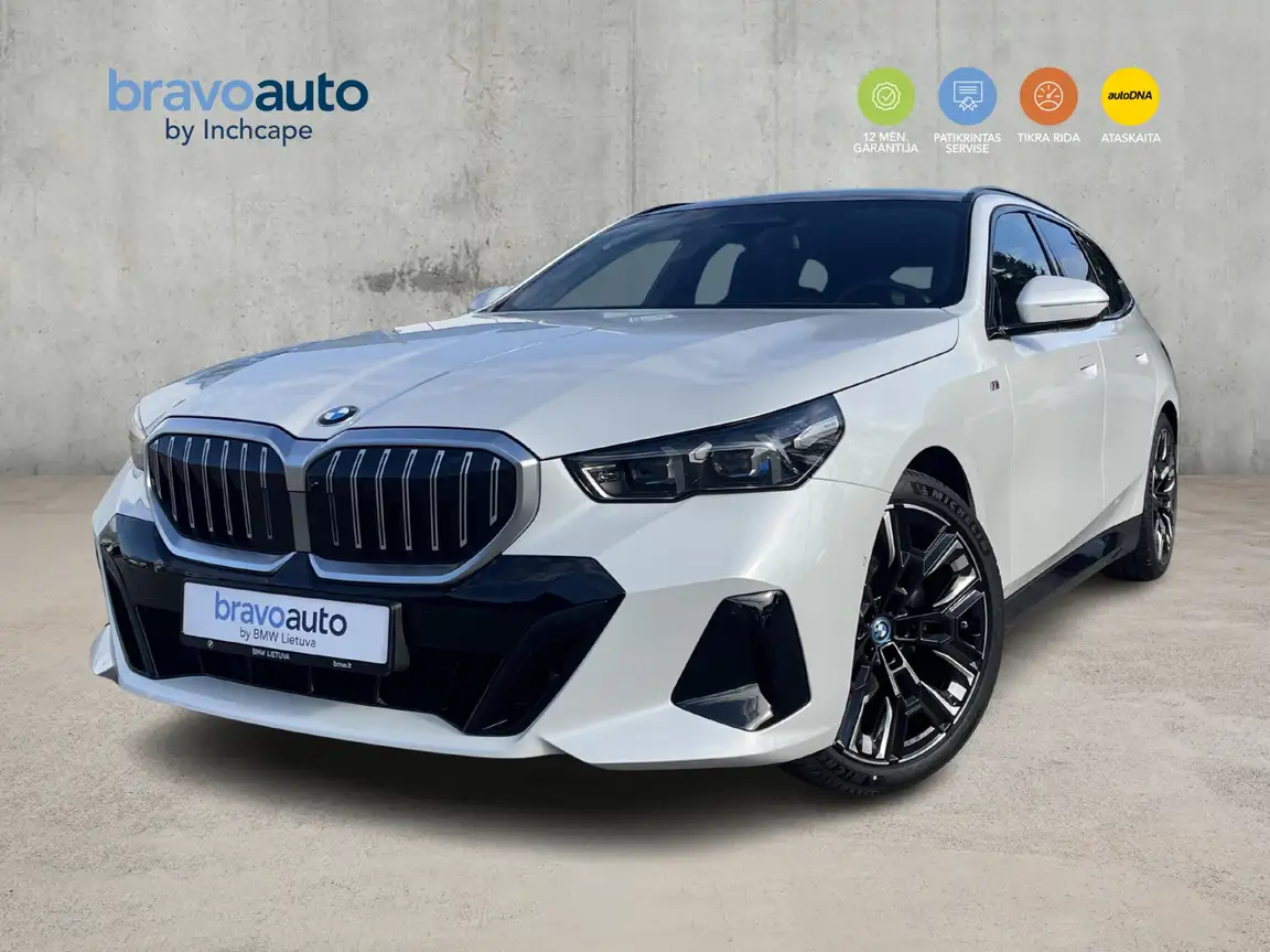 BMW 5 SERIES