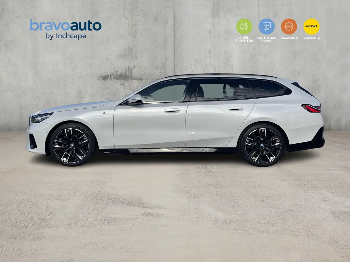 BMW 5 SERIES