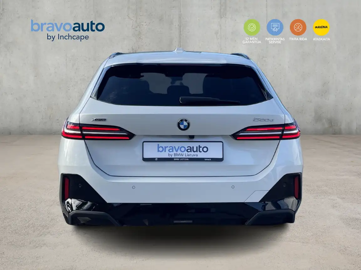 BMW 5 SERIES