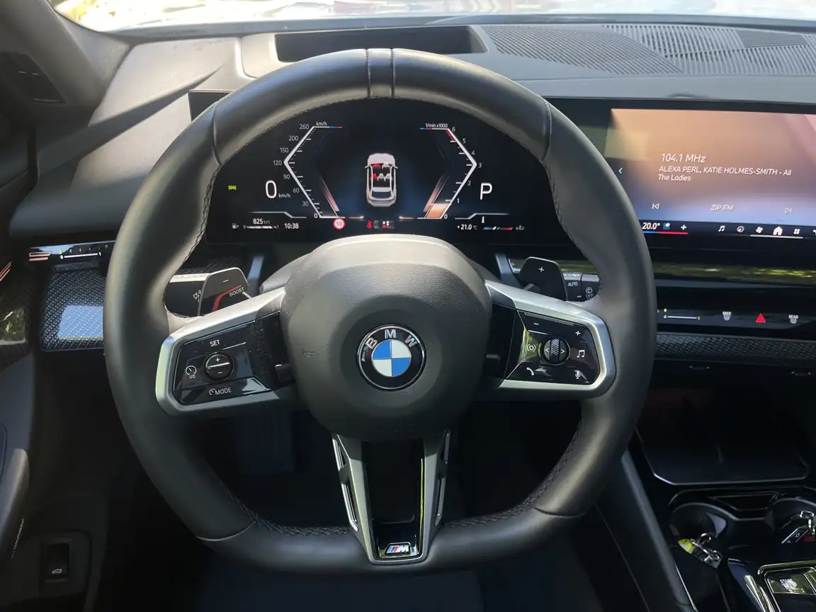 BMW 5 SERIES