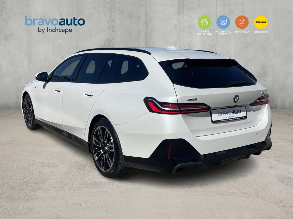 BMW 5 SERIES