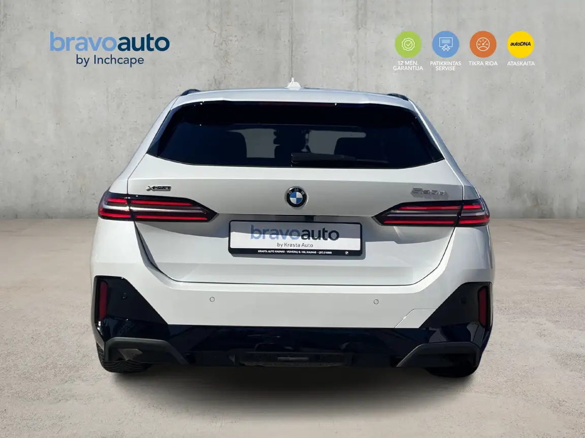 BMW 5 SERIES