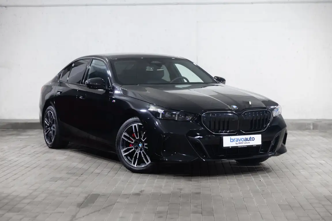 BMW 5 SERIES
