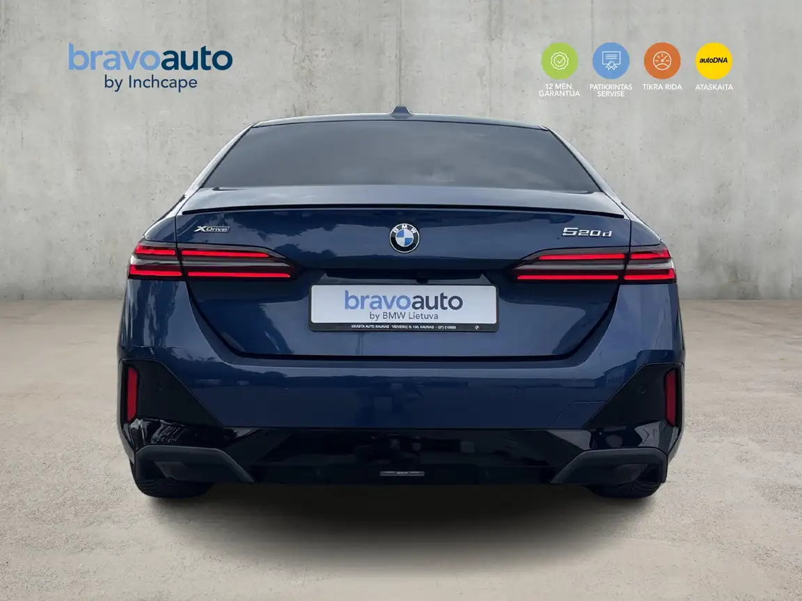 BMW 5 SERIES